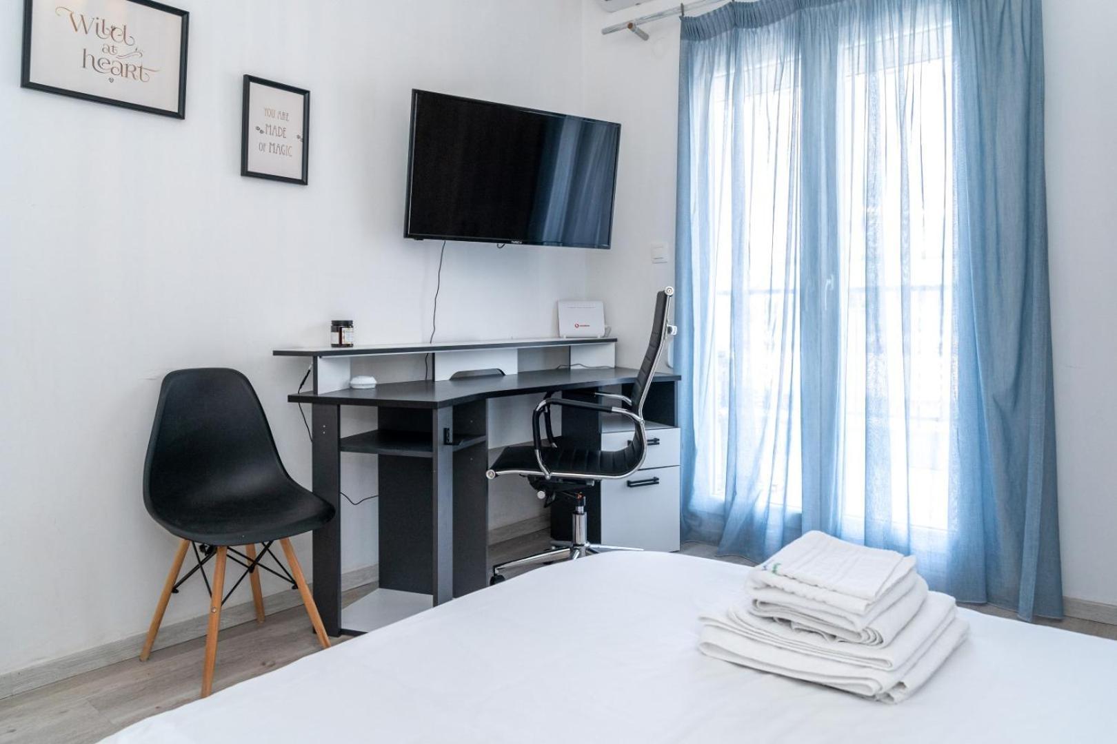 Kosmos Service Apartment Near Turkish Consulat And Saint Dimitrious Church With Additional Cost Parking Салоники Экстерьер фото