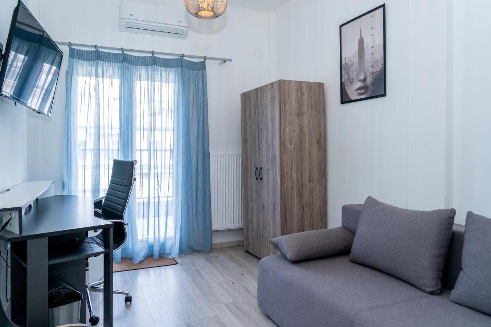 Kosmos Service Apartment Near Turkish Consulat And Saint Dimitrious Church With Additional Cost Parking Салоники Экстерьер фото